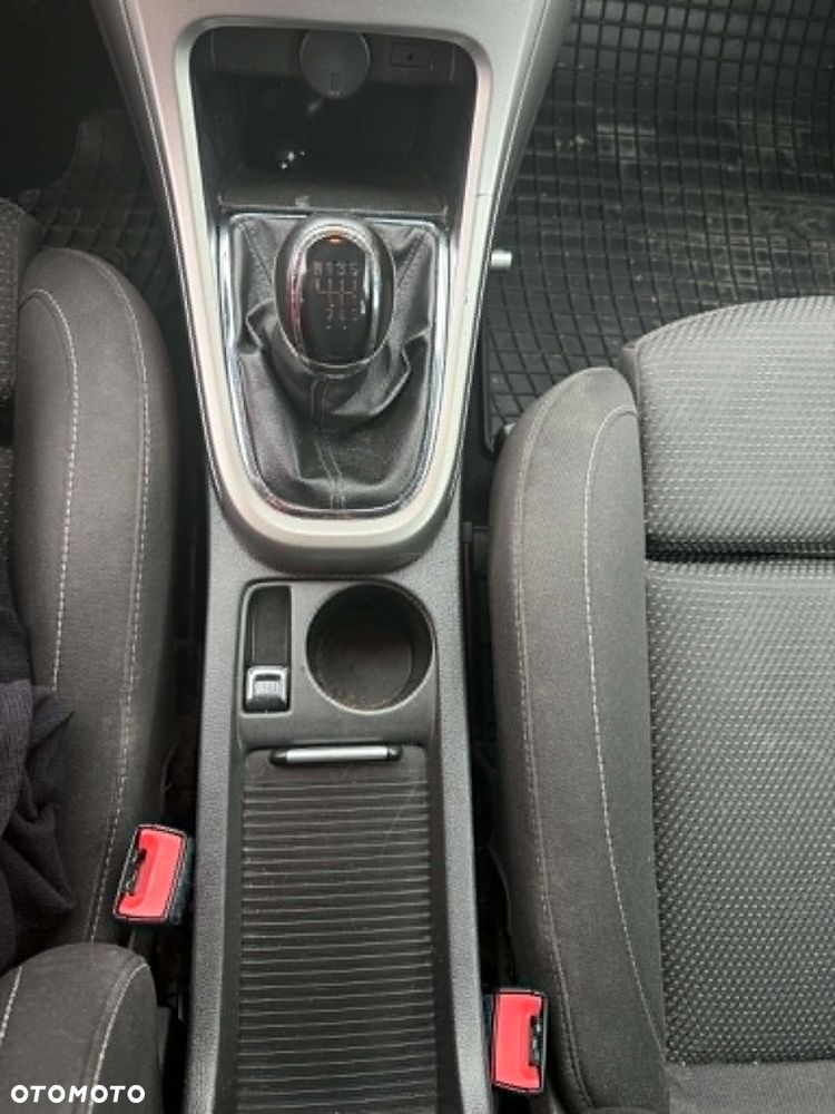 Opel Astra 1.7 CDTI DPF Design Edition - 7