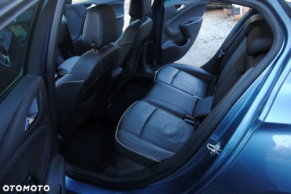 Opel Astra 1.6 CDTI DPF ecoFLEX Start/Stop Exklusiv - 8