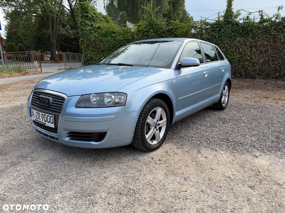 Audi A3 Sportback 1.6 Ambiente - 6