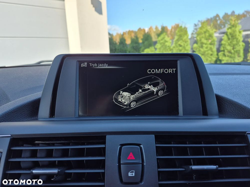 BMW Seria 1 116i Advantage - 26