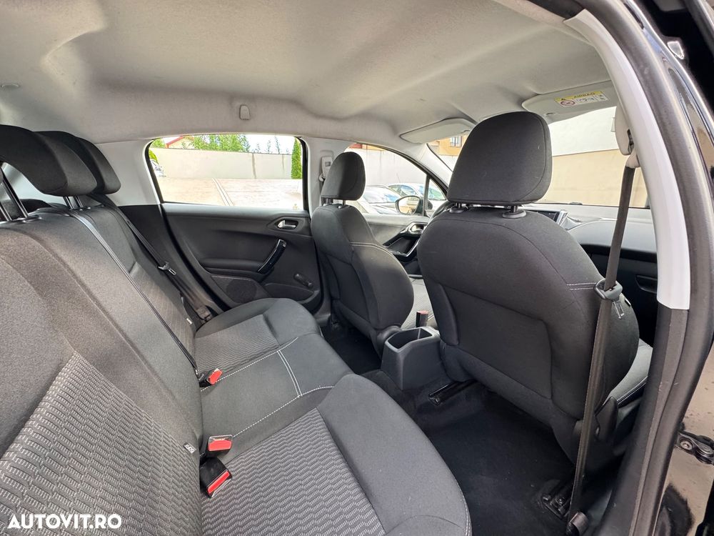 PEUGEOT 208 2018 — imagine 16