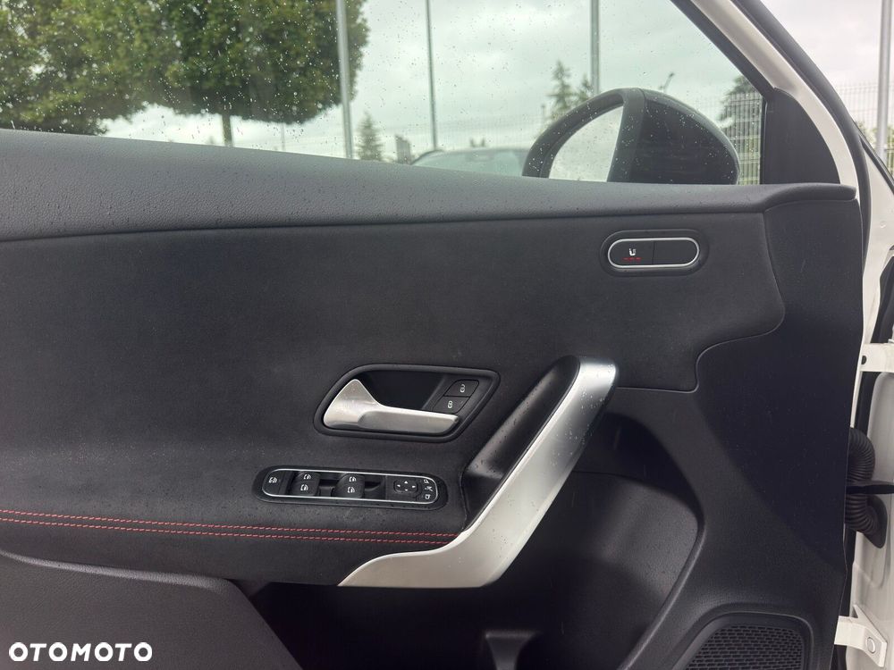 Mercedes-Benz Klasa A 200 AMG Line 7G-DCT - 14