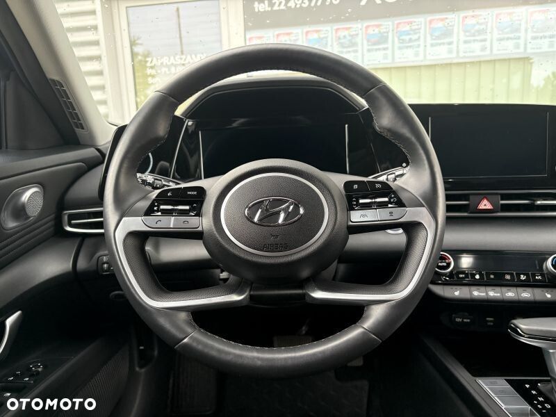 Hyundai Elantra 1.6 Smart CVT - 4