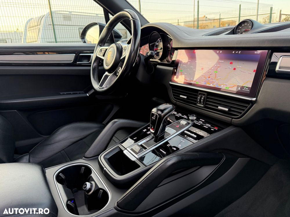 Porsche Cayenne Tiptronic S - 5