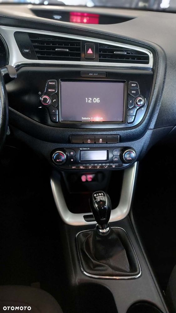 Kia Ceed 1.6 GDI M - 10