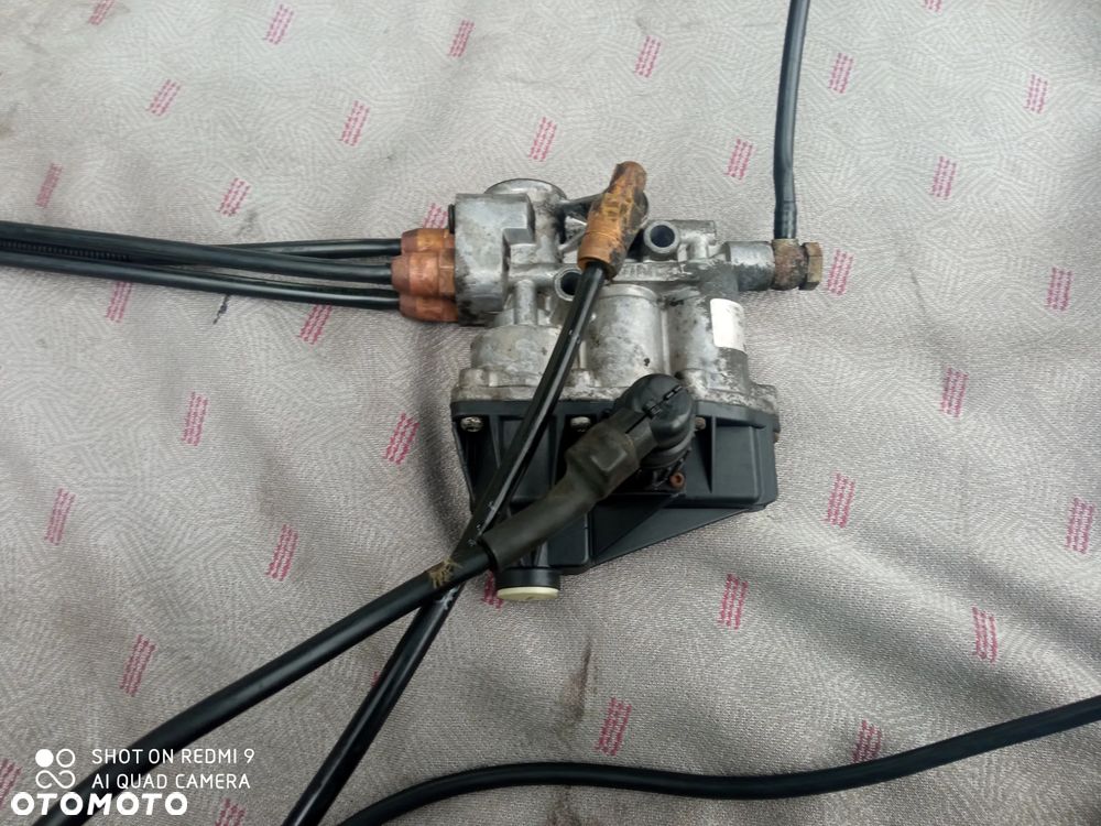 zawór, elektrozawór retardera Scania R nr 4088171 - 2