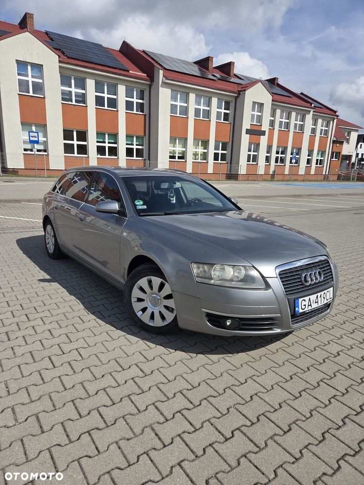 Audi A6 Avant - 1