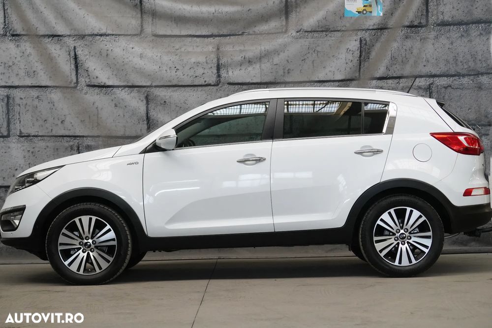 Kia Sportage 2.0 CRDI AWD Aut. Spirit - 4