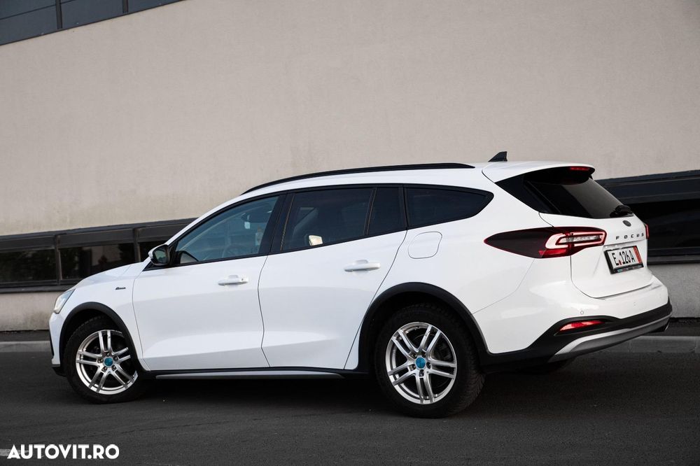 Ford Focus - 4