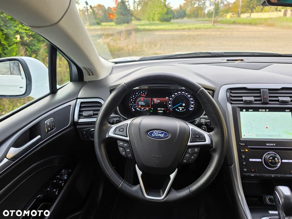 Ford Mondeo 2.0 TDCi STart-Stopp PowerShift-Aut Titanium - 33