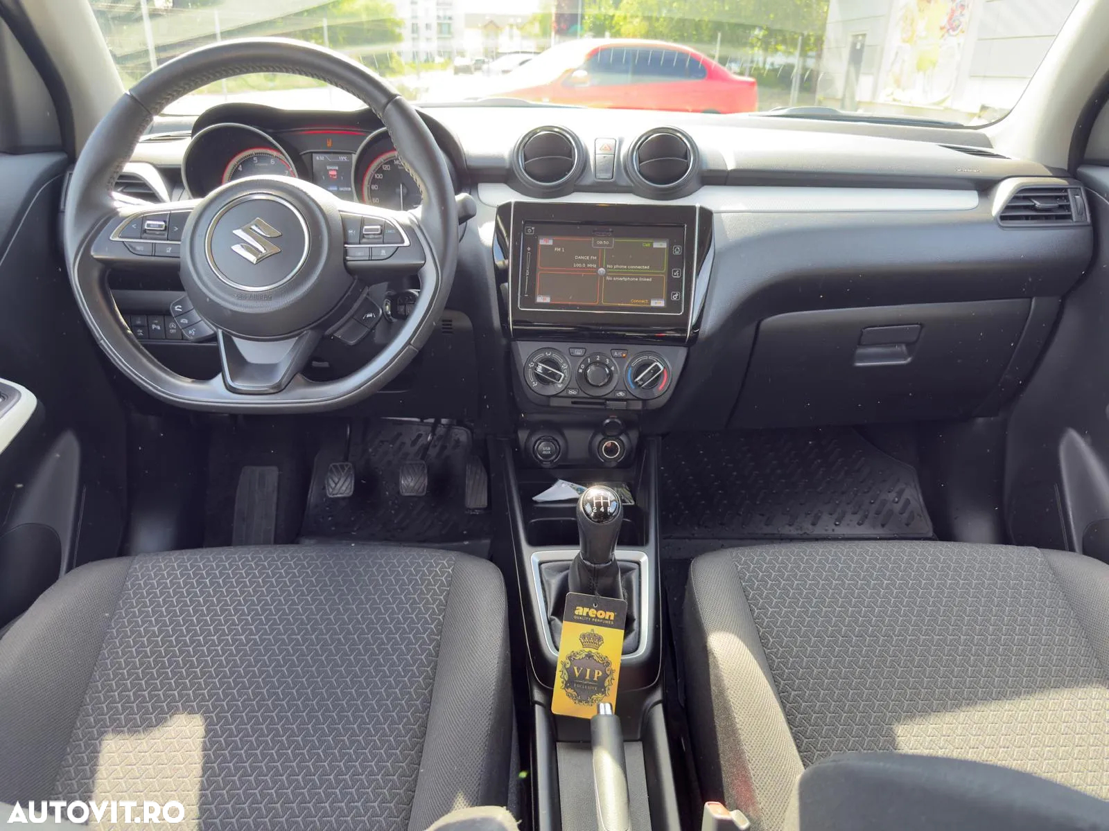 Suzuki Swift 1.2 Dualjet 12V MHEV CVT Passion - 8