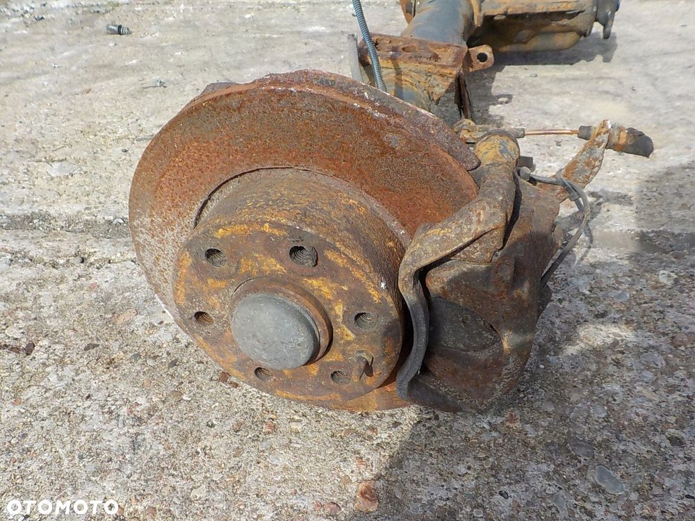 257 IVECO DAILY IV DYFER OŚ TYLNY MOST 9/38 - 14