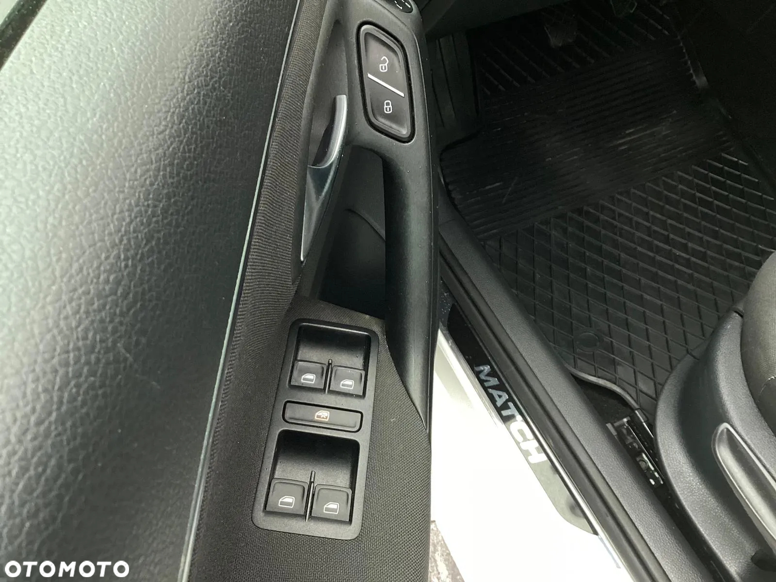 Volkswagen Polo 1.0 TSI Comfortline - 14
