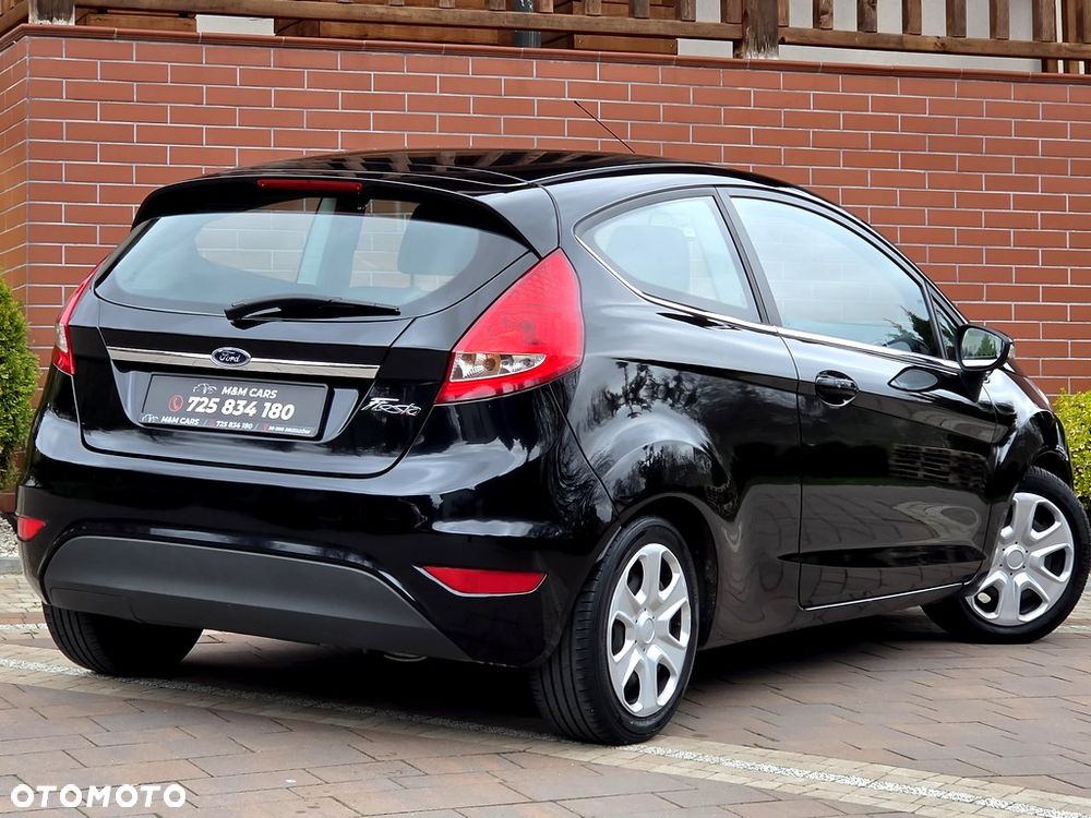 Ford Fiesta 1.4 Champions Edition - 6