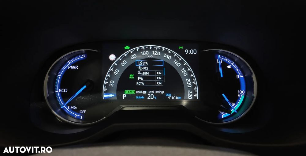 Toyota RAV4 2.5 PHEV VVT-iE 4x4 Style Bi-Tone - 24