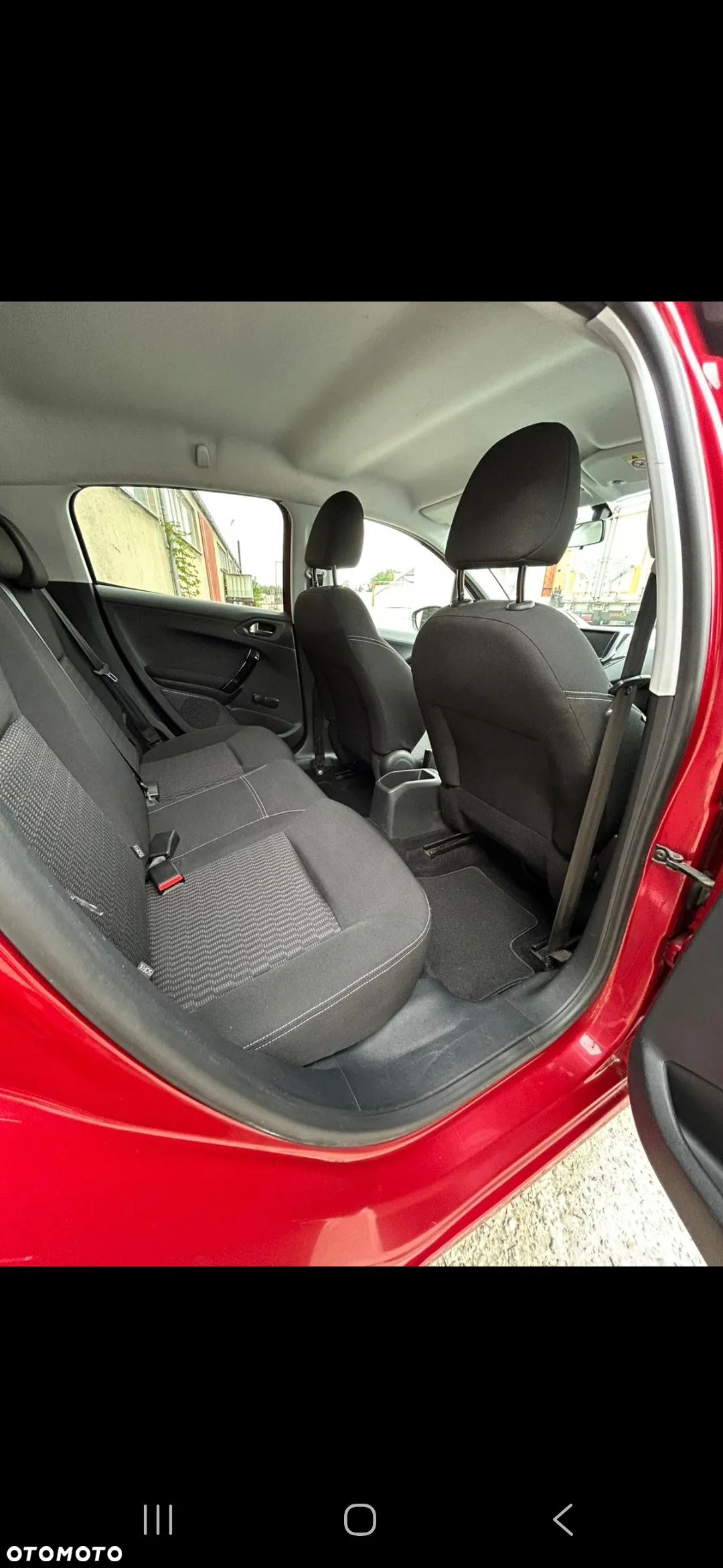 Peugeot 208 1.2 PureTech Style - 24