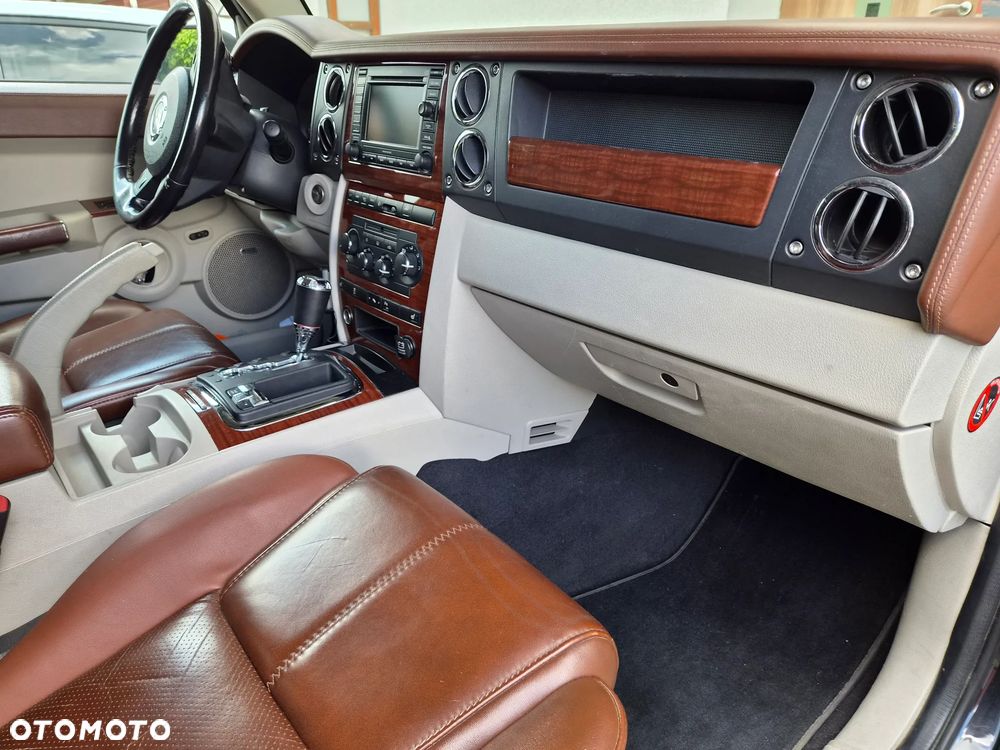Jeep Commander 3.0 CRD Limited - 23
