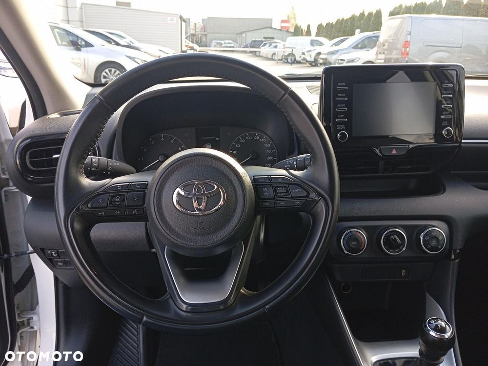 Toyota Yaris - 20