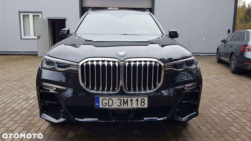 BMW X7 - 15