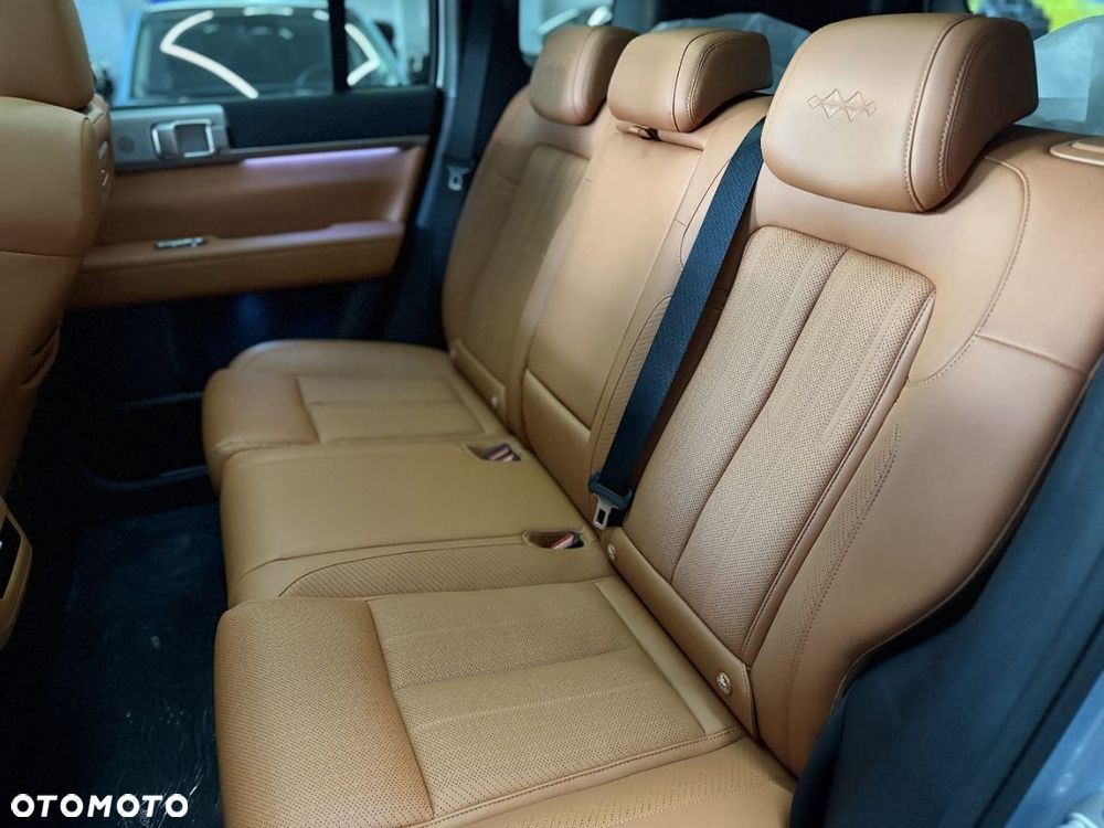 BYD Leopard 7 - 10