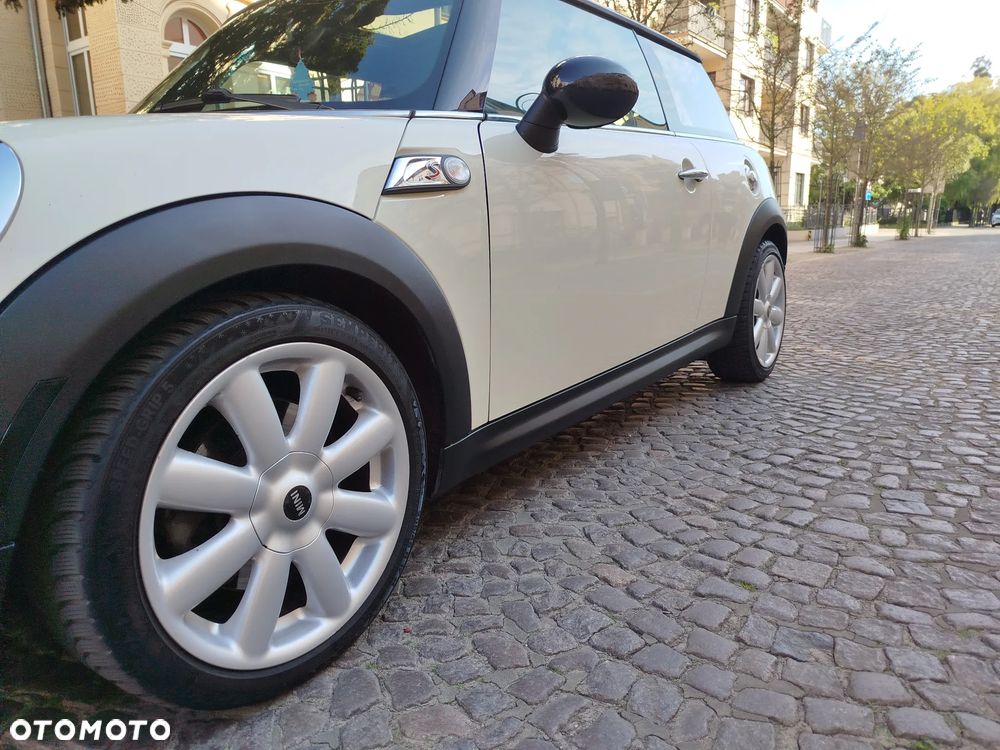 MINI Cooper S - 25