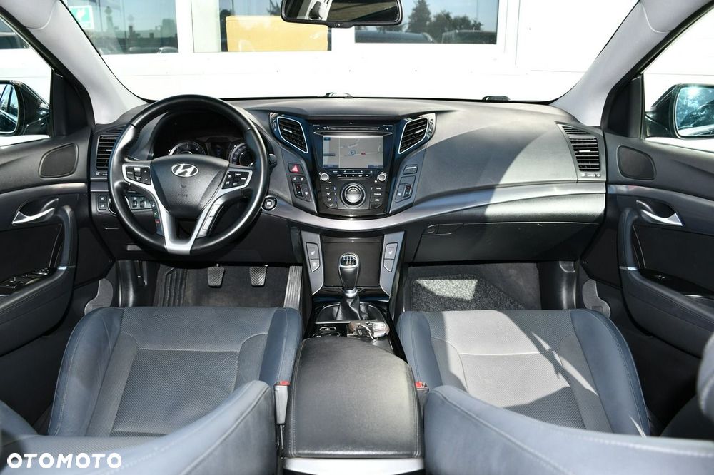 Hyundai i40 1.7 CRDi BlueDrive Style - 2