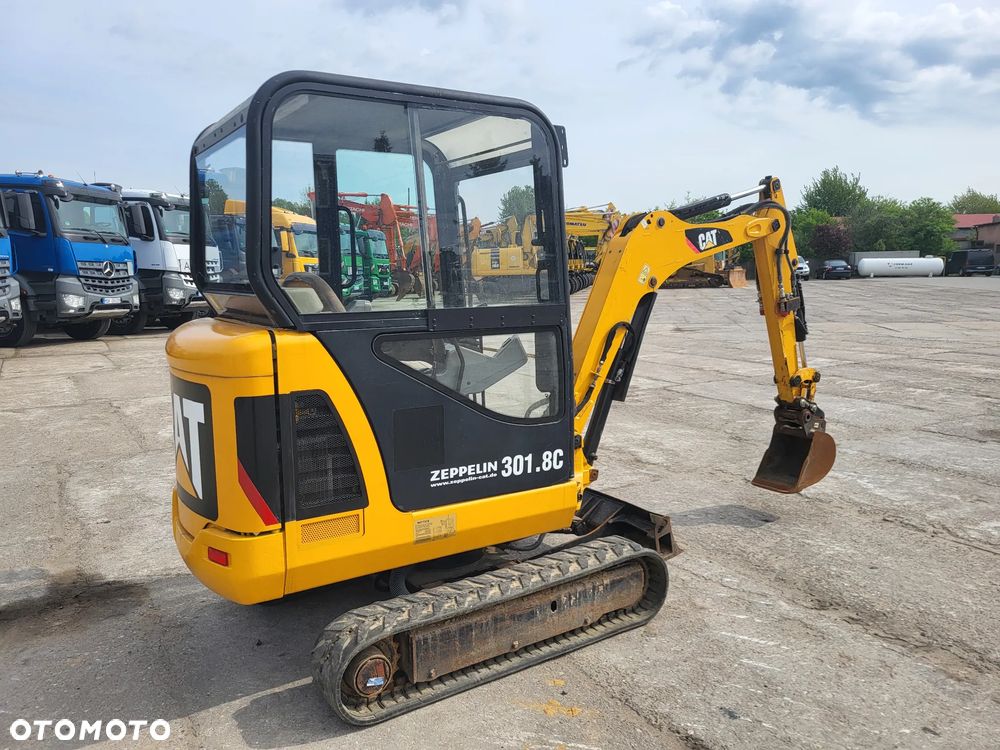 Caterpillar 301.8 c spr z Niemiec - 5