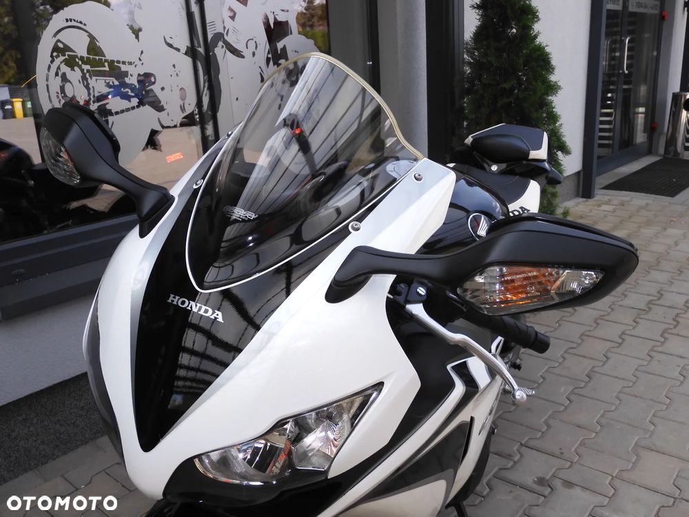 Honda CBR - 22