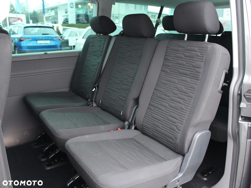 Volkswagen Caravelle - 12