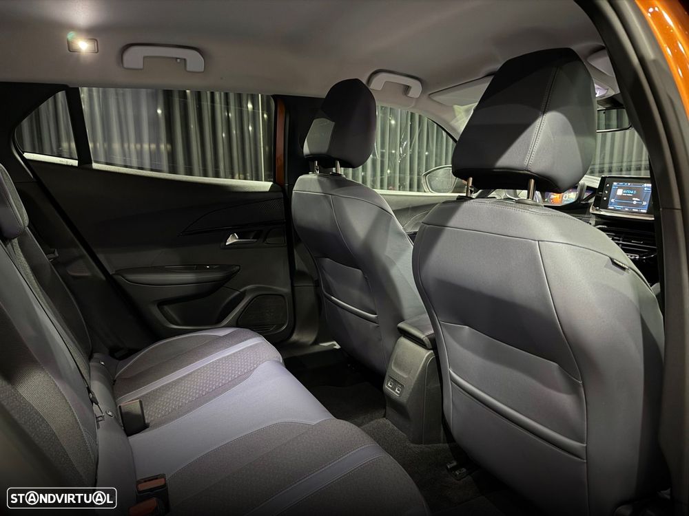 Peugeot 2008 1.2 PureTech Allure Pack - 36