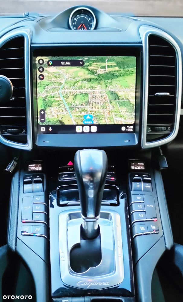 Porsche Cayenne - 9