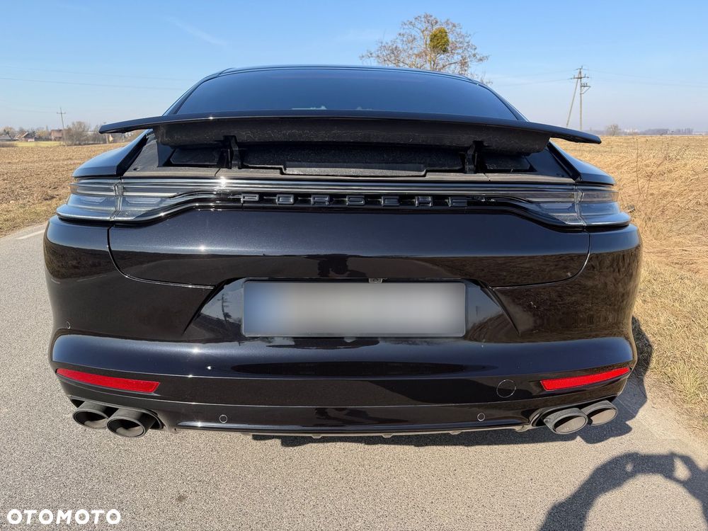 Porsche Panamera 4S E-Hybrid - 8