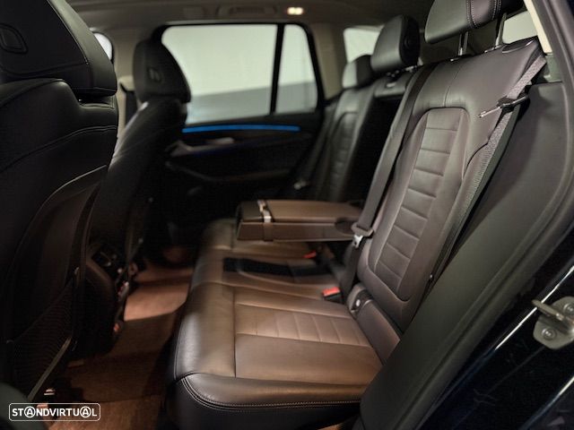 BMW iX3 M Sport Impressive - 14