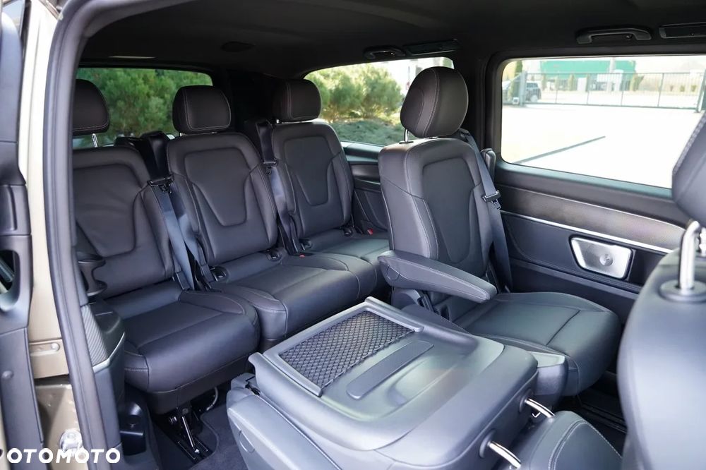 Mercedes-Benz Klasa V 300 d 4-Matic 9G-Tronic Exclusive (ekstra d³) - 30