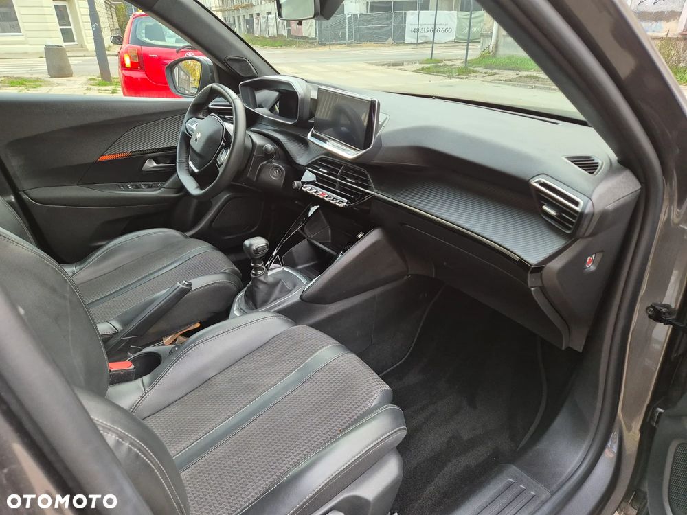 Peugeot 2008 1.2 PureTech Allure Pack S&S - 7