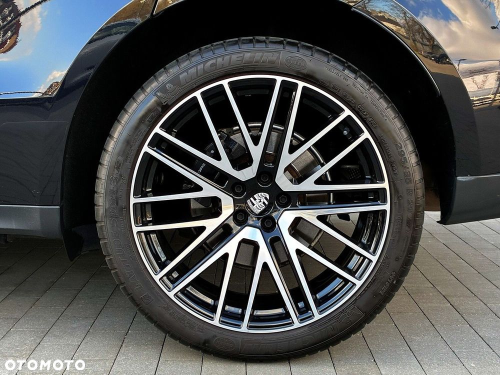 Porsche Macan - 37
