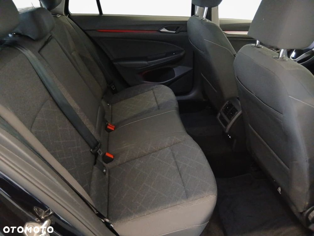 Volkswagen Golf 1.0 eTSI Life DSG - 20