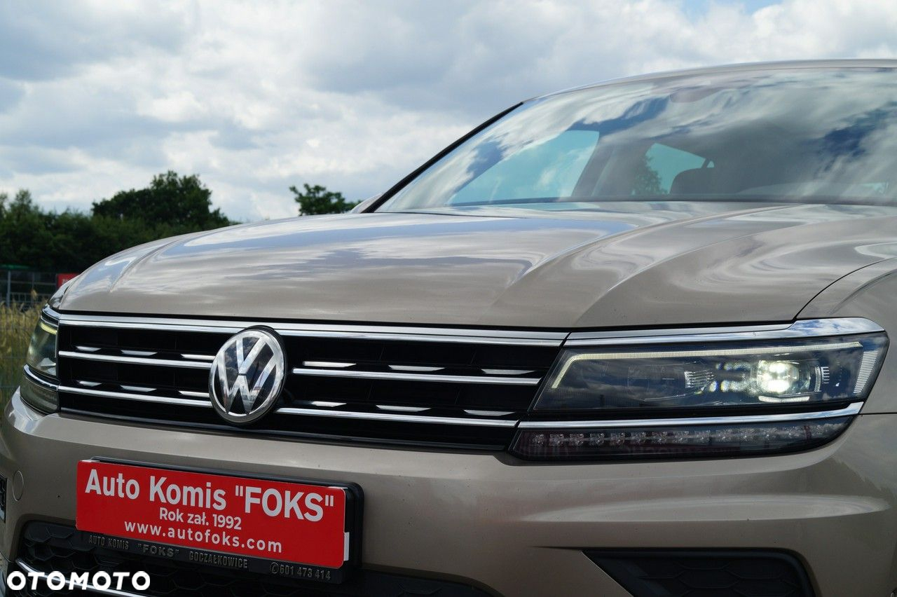 Volkswagen Tiguan - 12