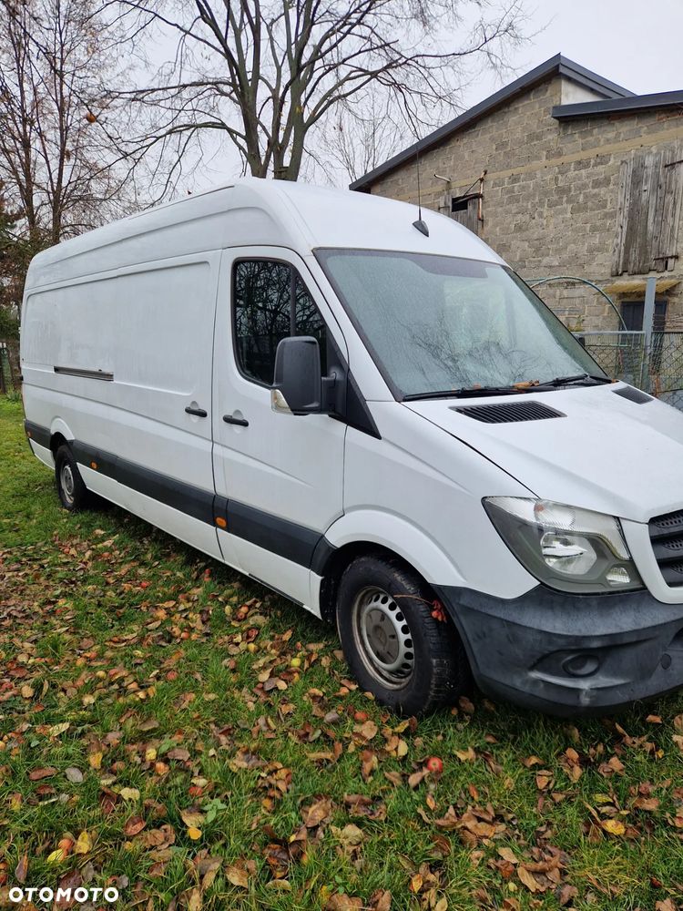 Mercedes-Benz Sprinter - 1