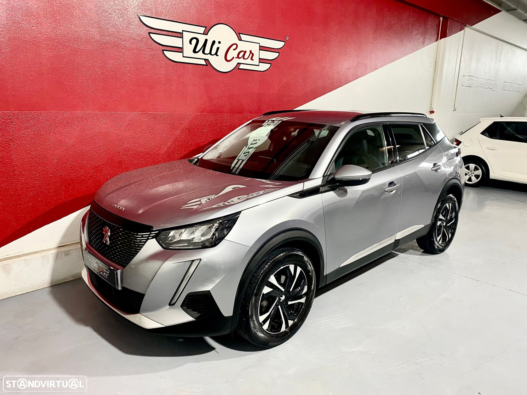 Peugeot 2008 1.2 PureTech Allure - 9