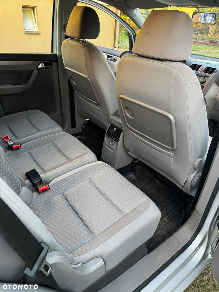 Volkswagen Touran 1.6 Trendline - 18