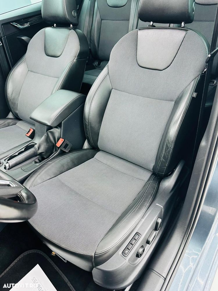 Skoda Octavia 1.6 TDI DSG Ambition - 22