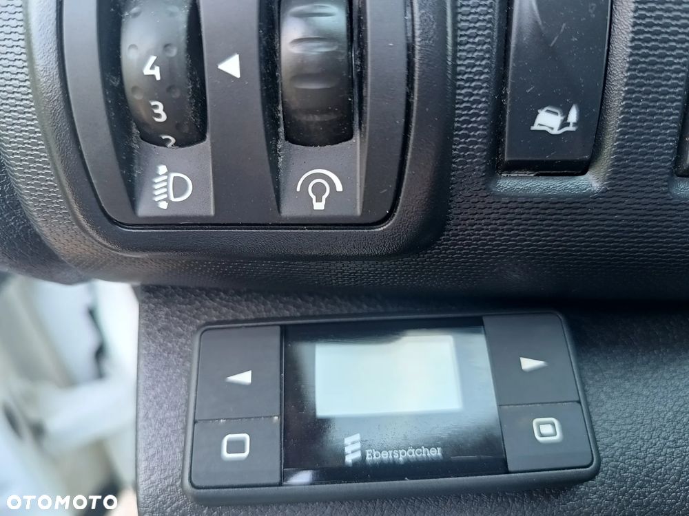 Renault Trafic L2H1 2.0 diesel 145kM 2019rok WEBASTO, CZUJNIKI PARKOWANIA, HAK, NIEWIELKI PRZEBIEG stan BDB, BEZWPADKOWY! - 7