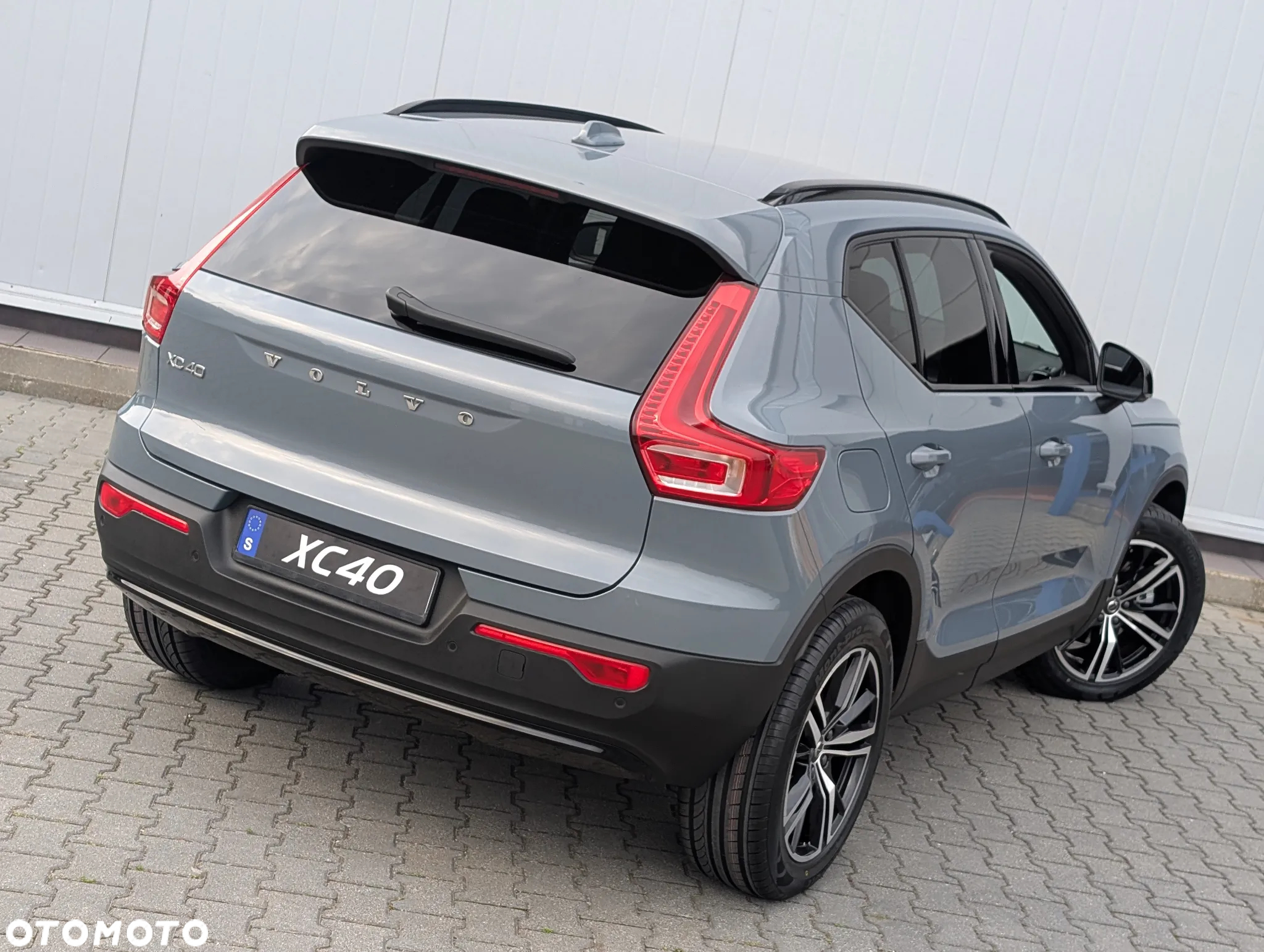 Volvo XC 40 B4 Core - 11