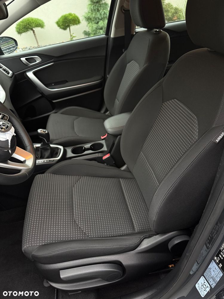 Kia Ceed 1.0 T-GDI 100 OPF Vision - 20