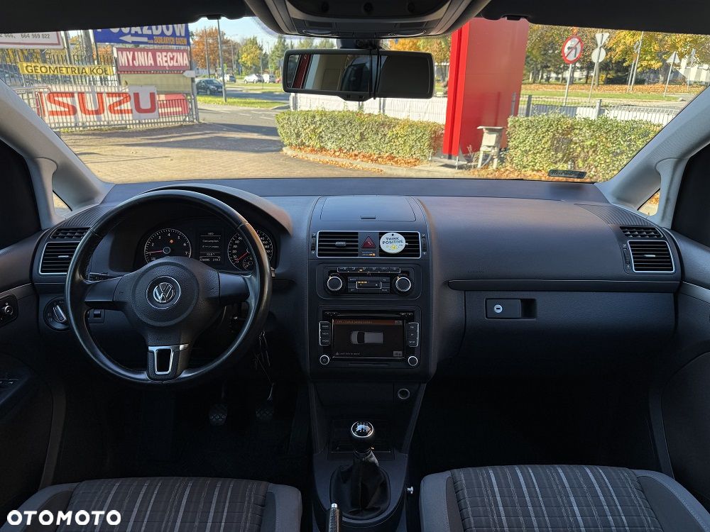 Volkswagen Touran 1.4 TSI Cross - 10