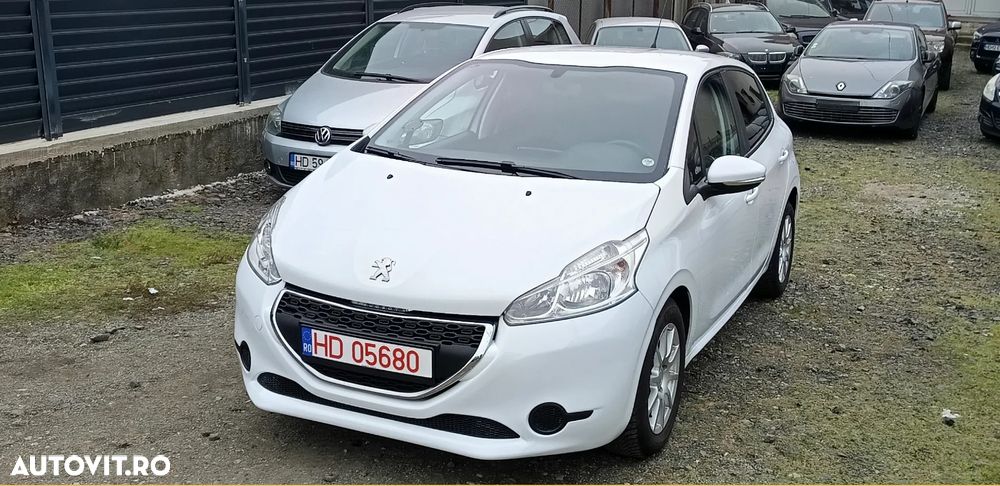 Peugeot 208 e-HDi 92 Stop&Start Style - 2
