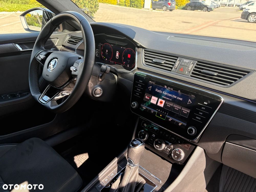 Skoda Superb 2.0 TSI 4x4 Sportline DSG - 11