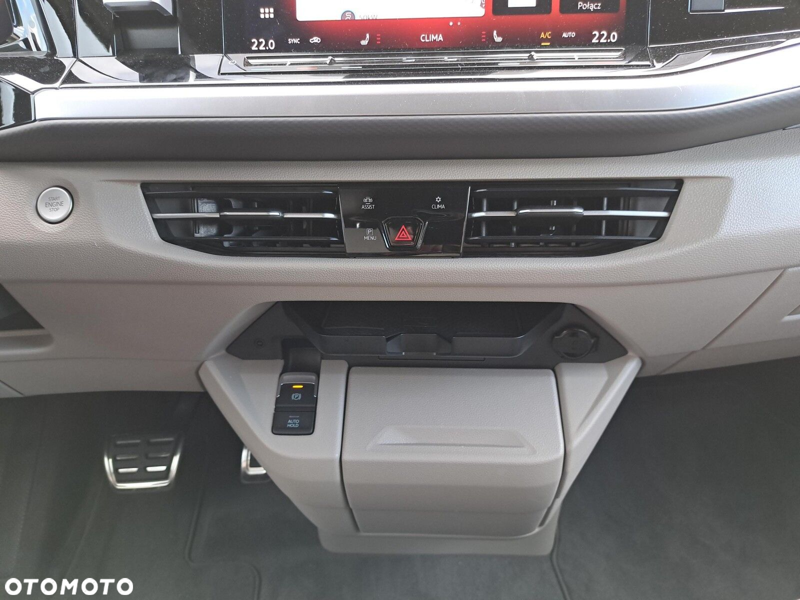 Volkswagen Multivan - 19