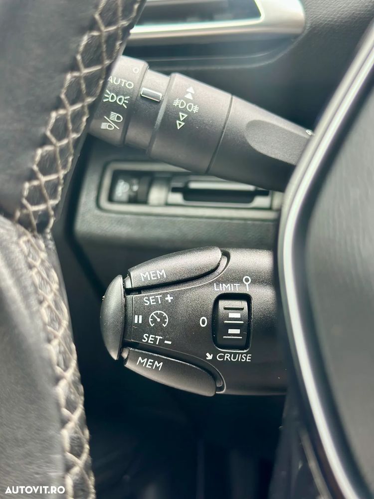 Peugeot 3008 - 20